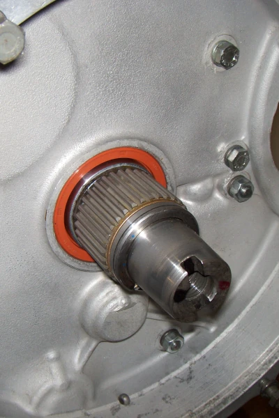 Classic mini - Primary gear seal fitted